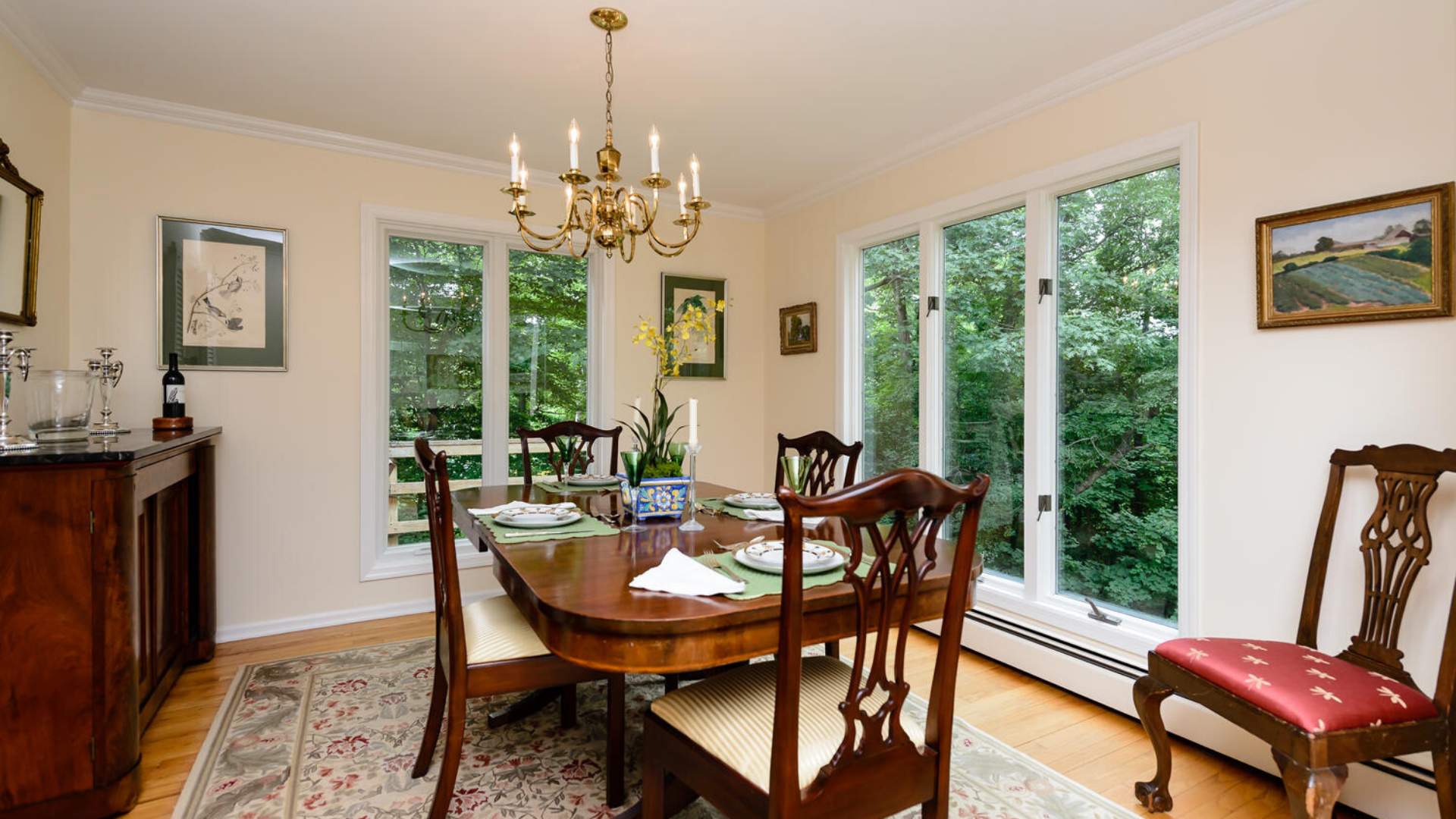 Cypress - Dining - Occupied Staging